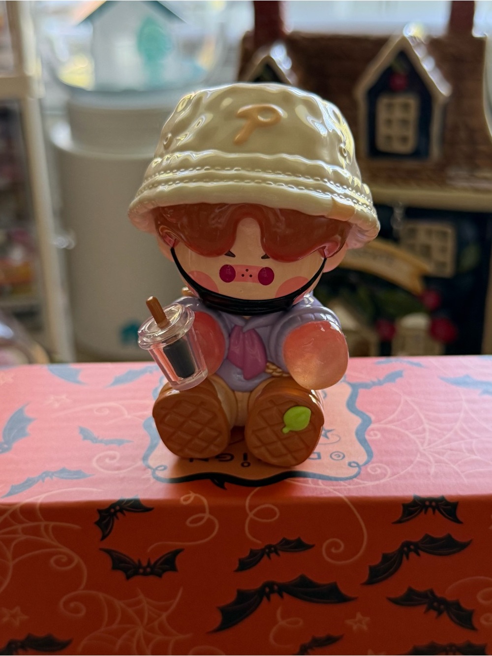 Pop Mart Pino Jelly Star Project Walk After Work Blind Box Figurine